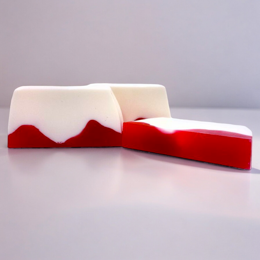 Savon artisanal à la Glycérine CANNEBERGES ROUGES