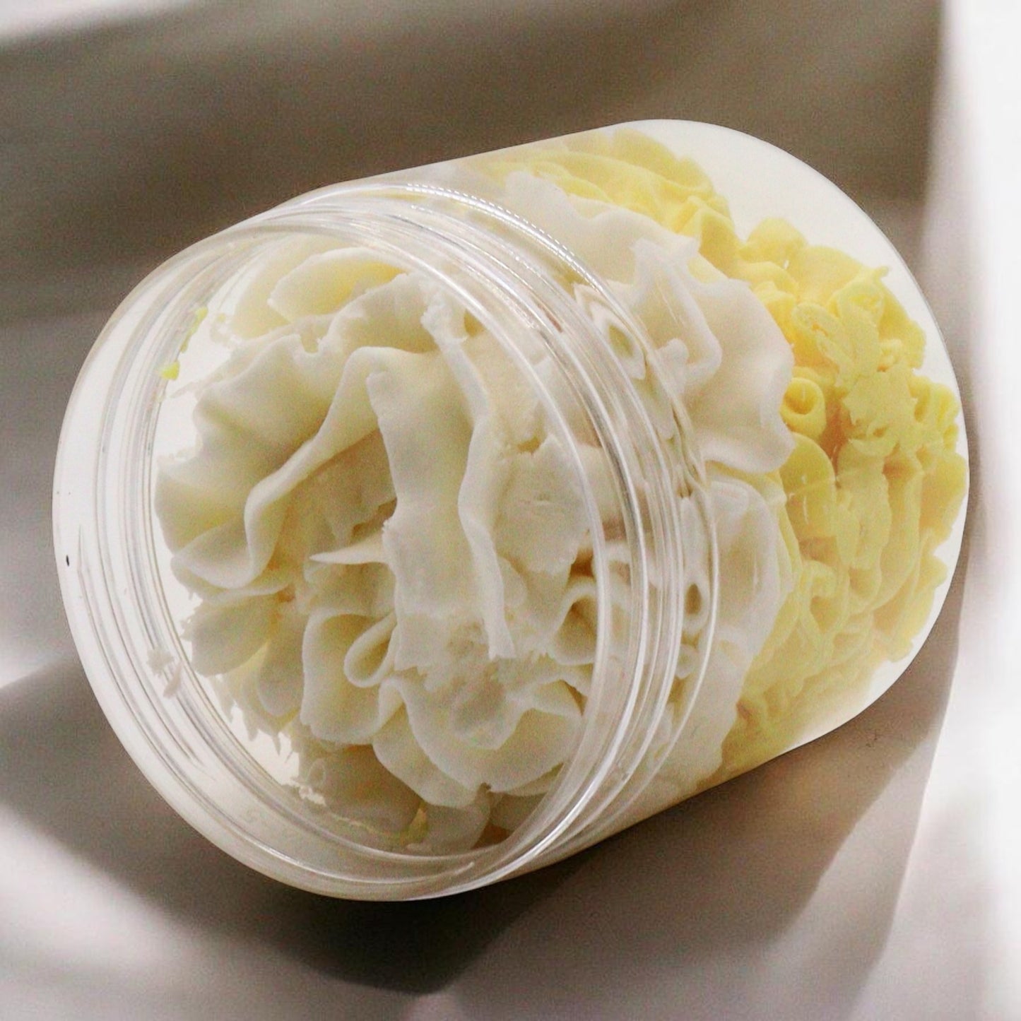 🔥🆕 SAVON CRÈME FOUETTÉE "VANILLE" 120GR🆕🔥