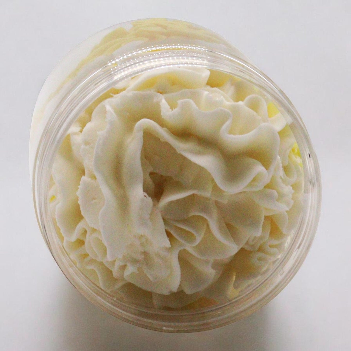 🔥🆕 SAVON CRÈME FOUETTÉE "VANILLE" 120GR🆕🔥